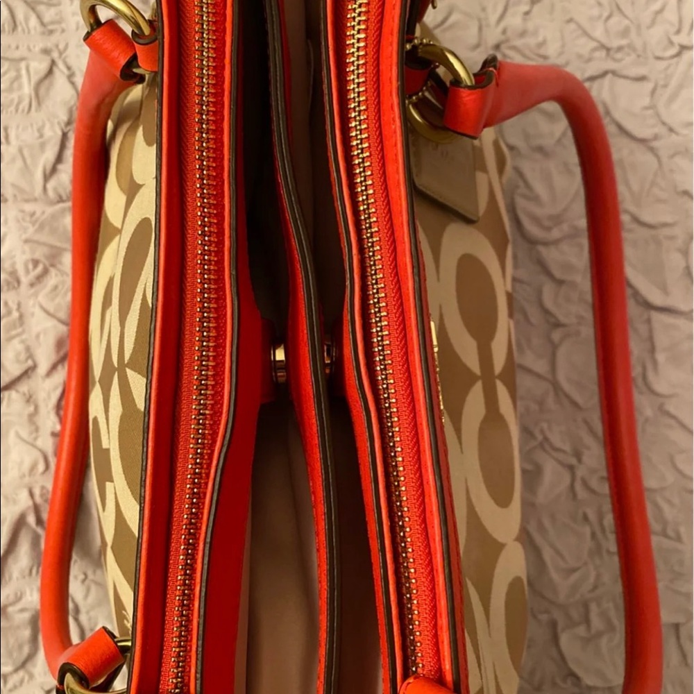 Coach Purse - Picture 6 of 10